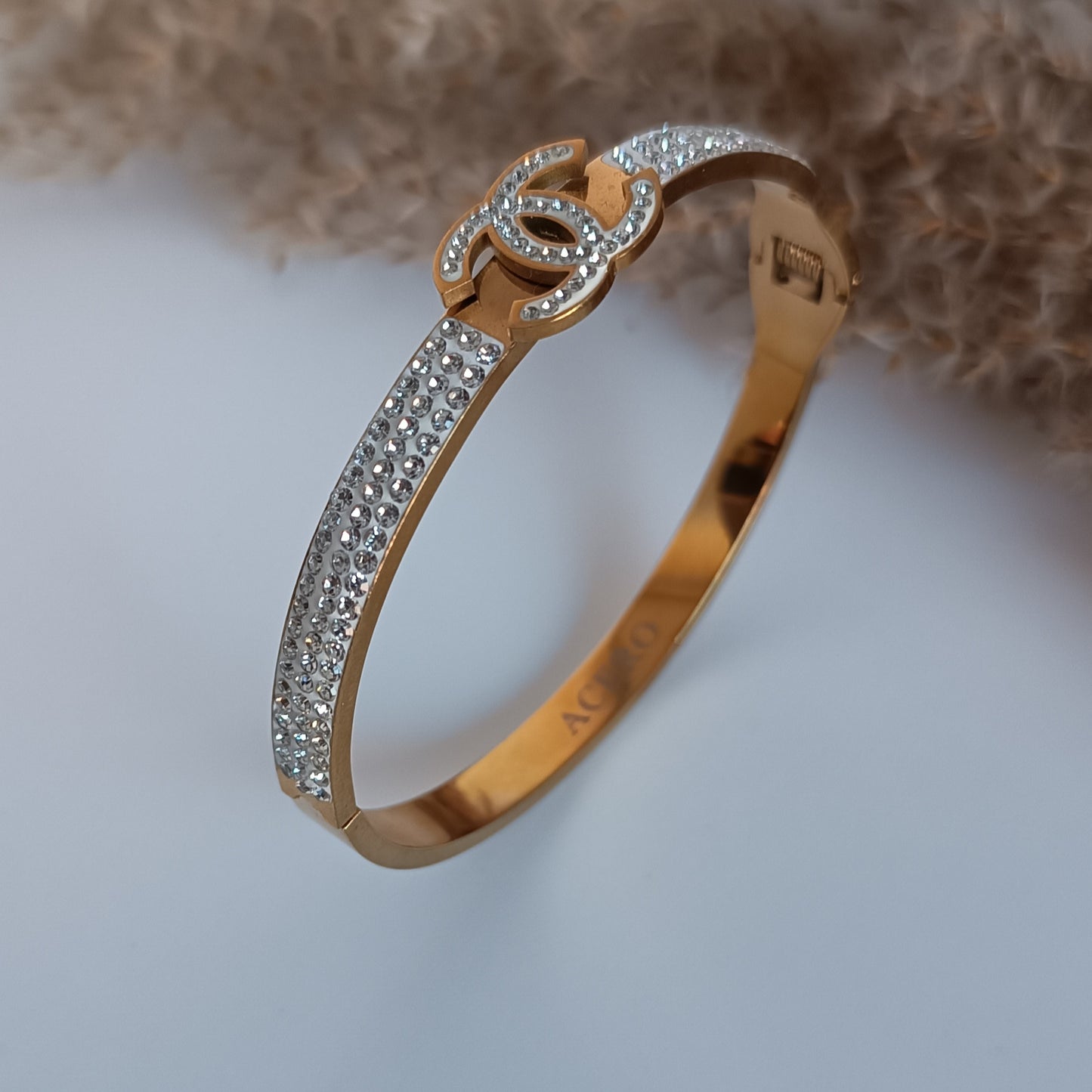 brazalete C diamantes